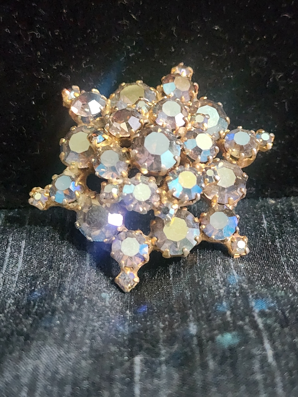 Vintage Aurora Borealis Rhinestone Starburst Brooch Gold Tone Retro Pin